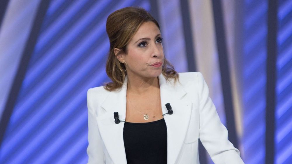 Léa Salamé dézinguée par Cyril Hanouna : "Elle n'est pas encore en Ligue des champions"