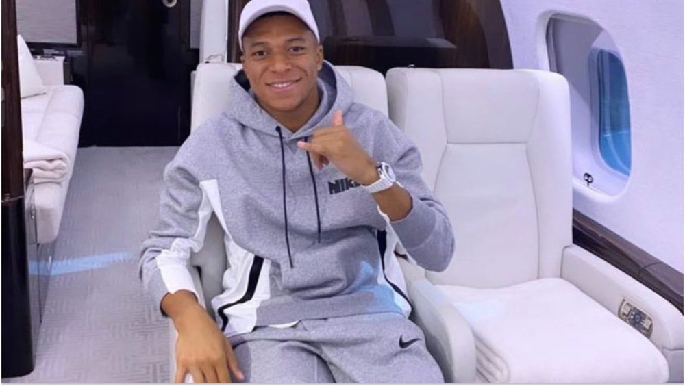 Pour célébrer son permis de conduire, Kylian Mbappé s'offre un sacré bolide