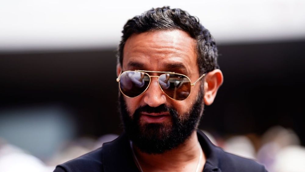 Tunisien d'origine, Cyril Hanouna recadré à la télé : "Couscous-boulette, rase-toi la barbe…"