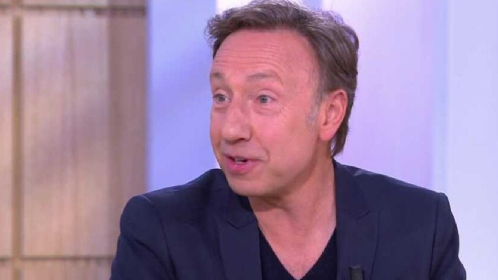 Stéphane Bern, 60 ans, poussé à faire cette chose par son compagnon : "Il aimerait que je...