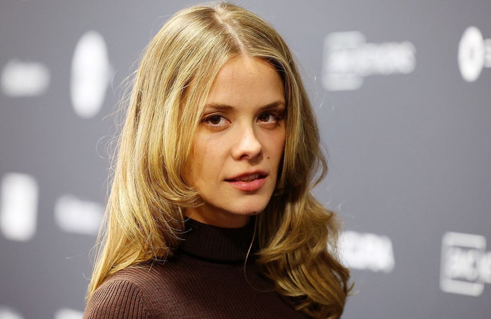 De « Succession » au camp Maga, qui est l'actrice américaine Dasha Nekrasova ?