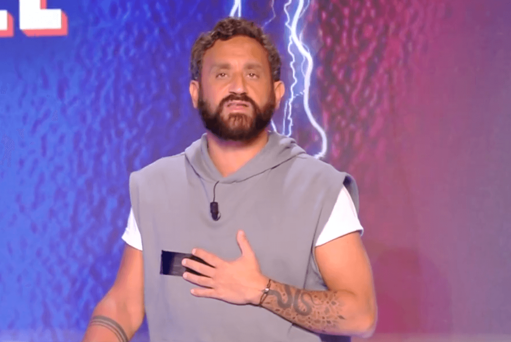 Cyril Hanouna veut enterrer la hache de guerre avec Jean-Michel Aphatie : « Viens m’embrasser »