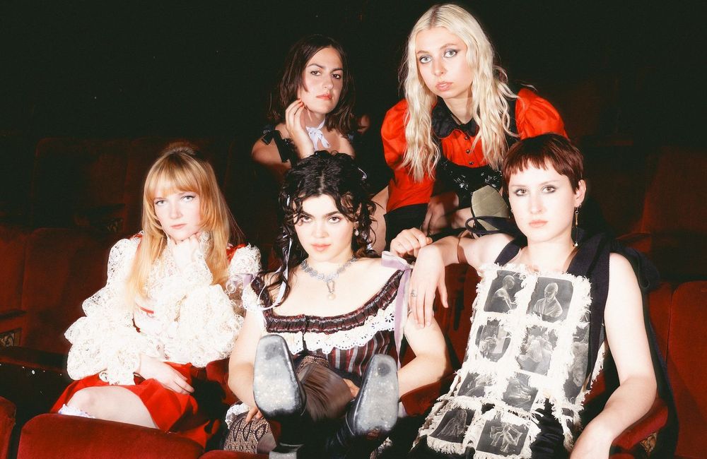 The Last Dinner Party, le groupe de rock qui va faire trembler les scènes en 2024