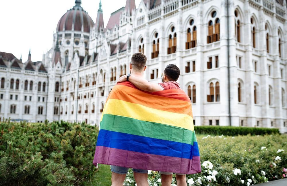 Droits LGBT+ : cette mesure choc que la Hongrie a pris avec l'interdiction de la marche des fiertés
