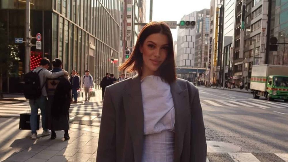 Iris Mittenaere : sa réponse cinglante à la critique d’une internaute !