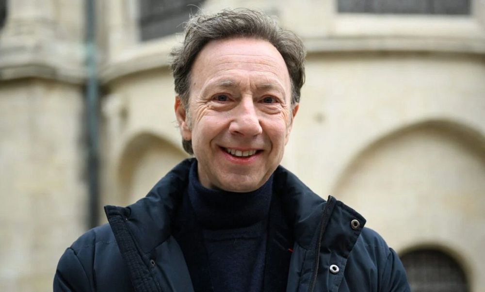 Stéphane Bern (62 ans) avec une femme : "Ca m'excite beaucoup", cette pratique "interdite par l'Eglise" le laisse en émois