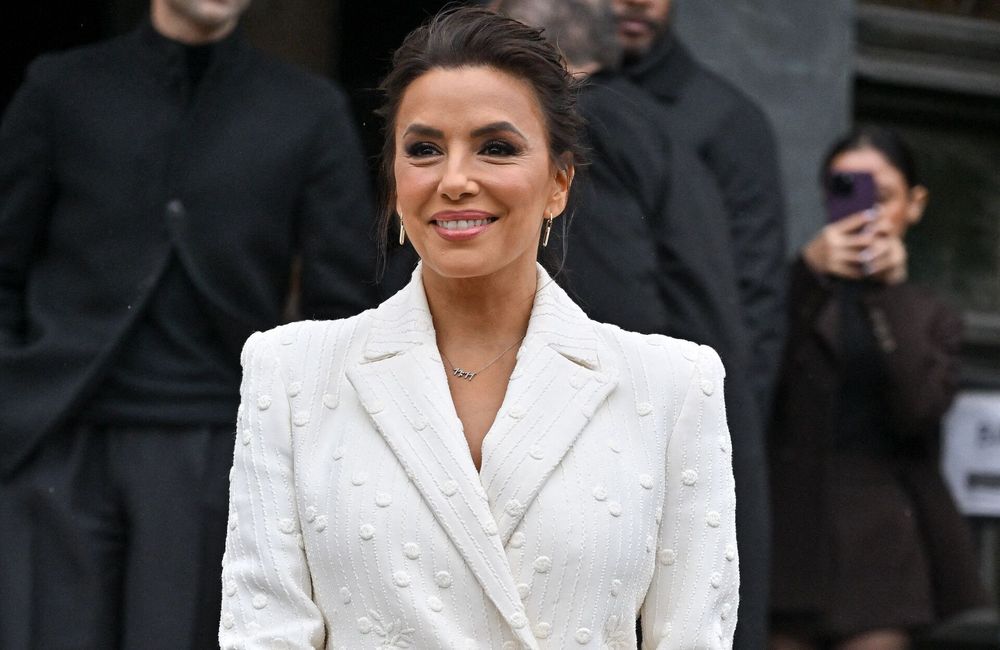 À 49 ans, Eva Longoria prouve que cette coloration est la clé d’un teint éclatant