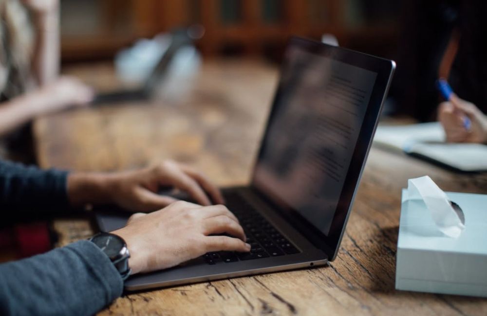 Manque de concentration : trois conseils approuvés par les experts de Harvard pour retrouver toute son attention