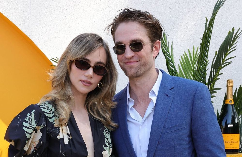 Suki Waterhouse : Robert Pattinson fait d’étonnantes confidences sur une des qualités de sa fille