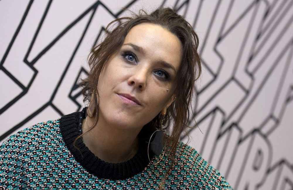 Zaz se confie sur la mort soudaine de son ex-compagnon : « Il a été assassiné dans une rue »