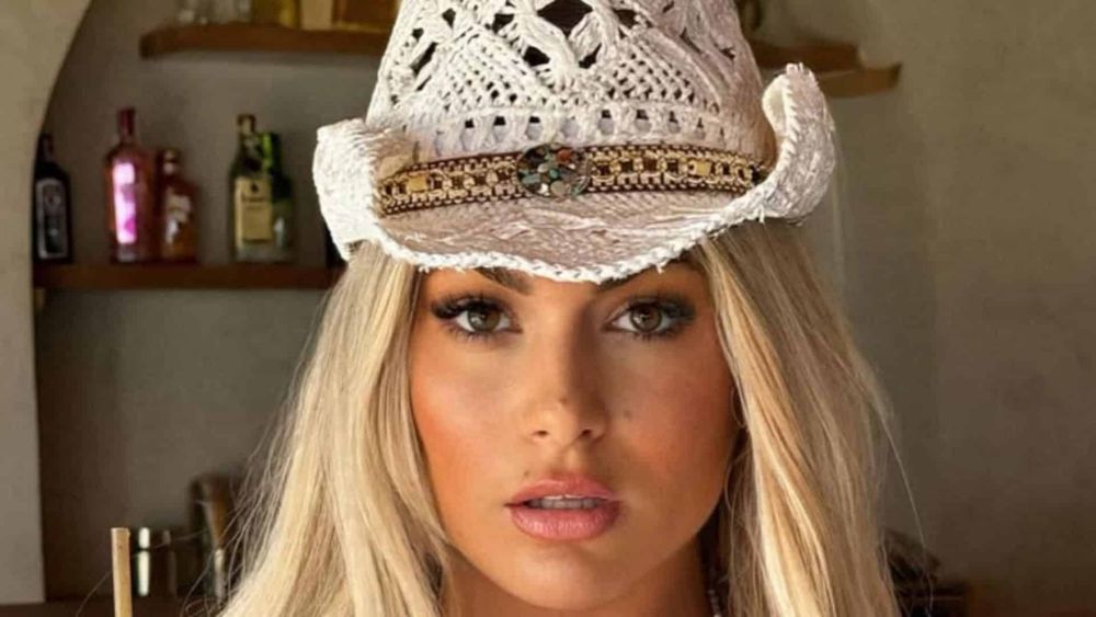 Carla Moreau : après son divorce avec Kevin Guedj, elle s'exprime sur sa vie amoureuse comme jamais !