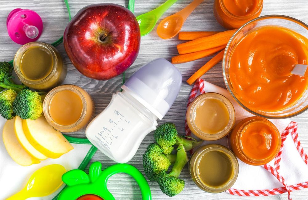 Comment l’alimentation maternelle façonne les goûts du bébé avant la naissance