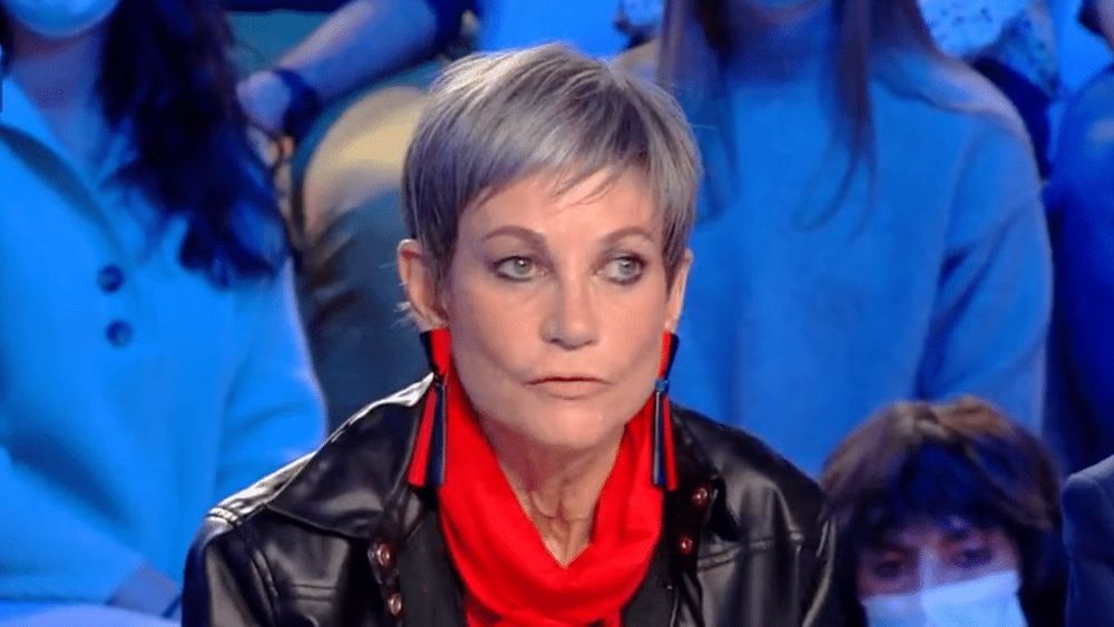 Isabelle Morini-Bosc, choque à 67 ans avec son anecdote olé-olé : "Ça fait mal aux…