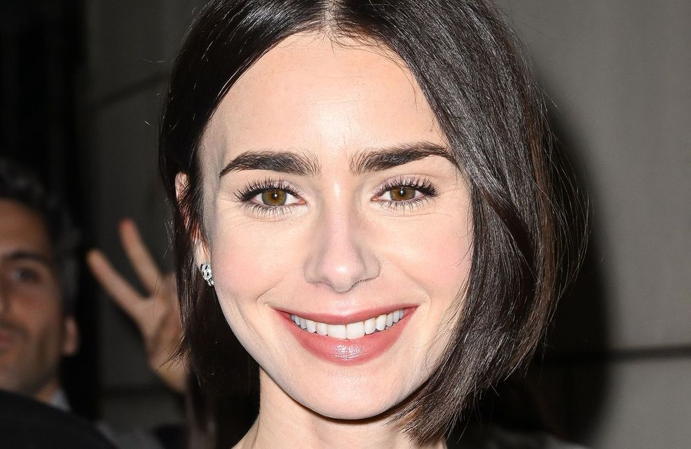 Lily Collins est fan de ce soin visage réalisé toutes les 9 secondes dans le monde