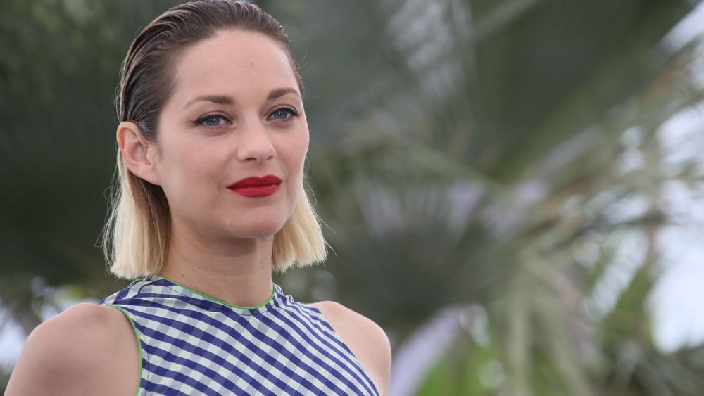 Marion Cotillard rend un hommage bouleversant à Émilie Dequenne : "Je t'ai aimée immédiatement…"