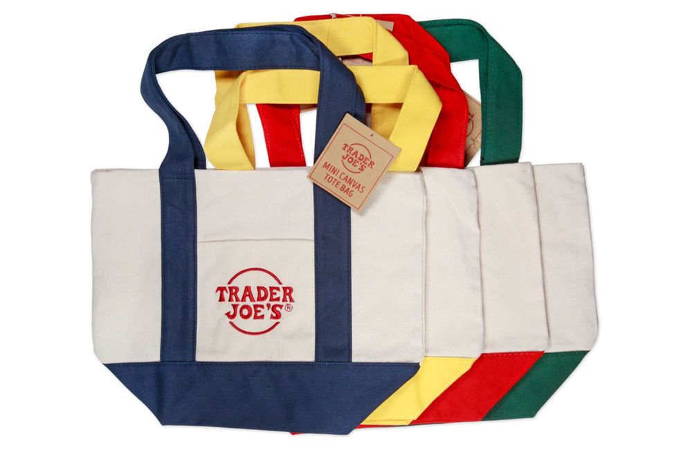 Pourquoi ce sac à 3 dollars se revend à prix d'or dans certains pays ?