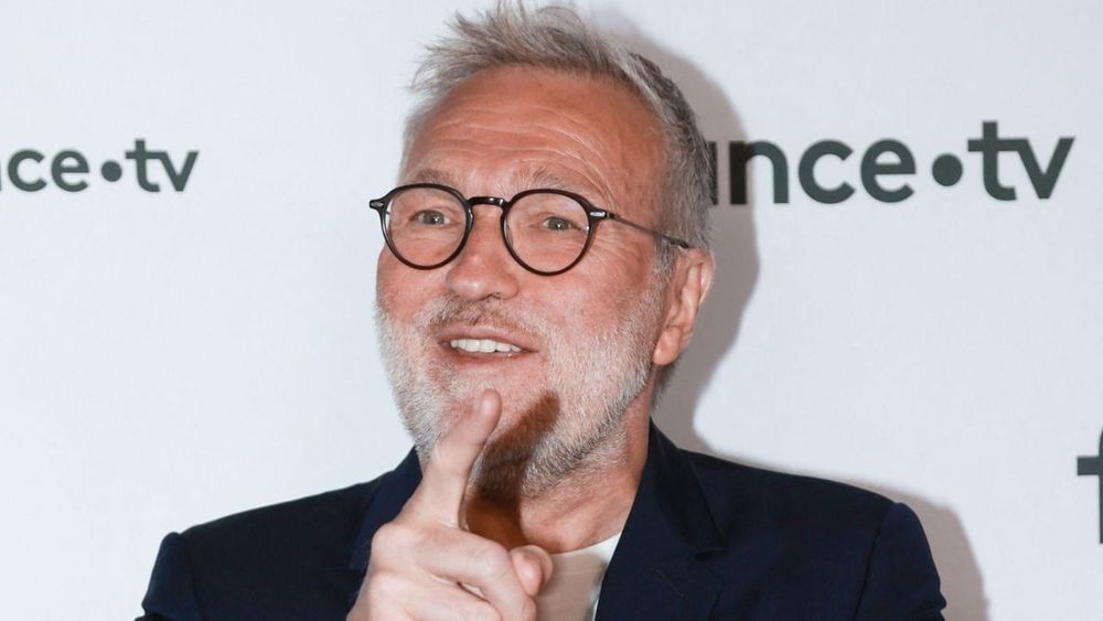 Laurent Ruquier : un ancien humoriste d'On n'est pas couché donne son avis sans filtre sur l'animateur : "J'ai toujours..."