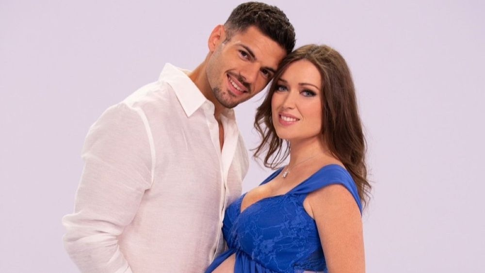 "Bienvenue dans ce monde" : Alexis Horax et Elsa Esnoult dévoilent leur trésor sur Instagram
