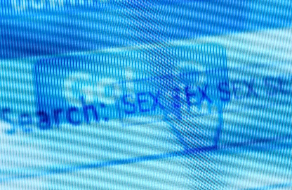 Violences dans le porno : l'ex-propriétaire du site « Jacquie et Michel » n'est plus poursuivi