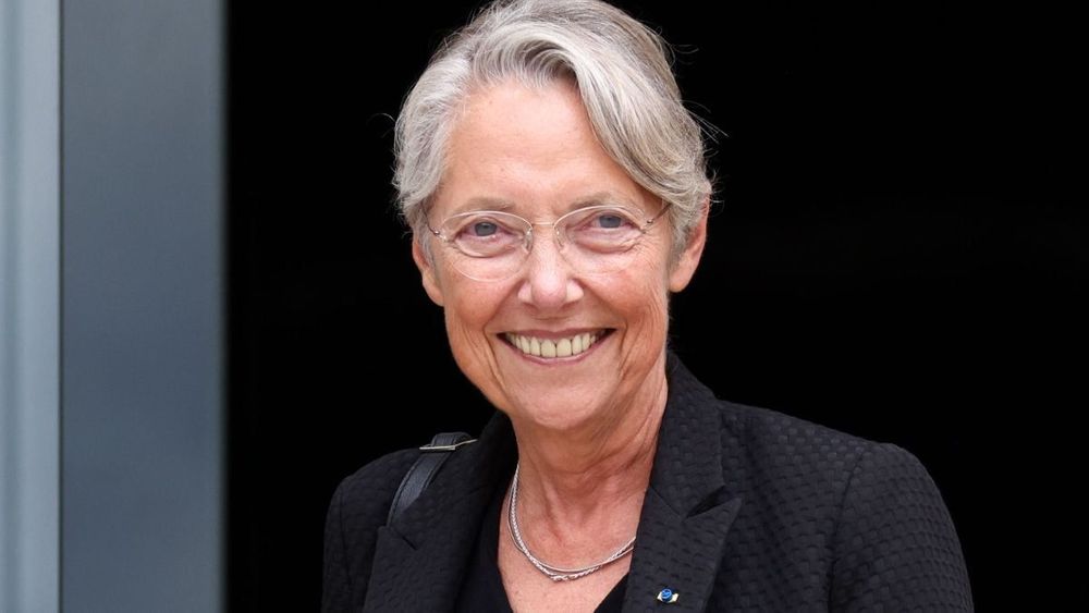 À 62 ans, Élisabeth Borne rétablit enfin la vérité sur son “orientation sexuelle”