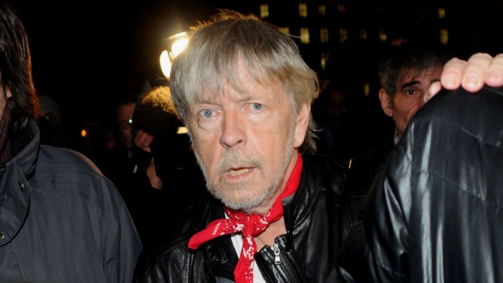 Renaud humilié par un proche de Yannick Noah : "Crétin !", il craque après de virulentes critiques