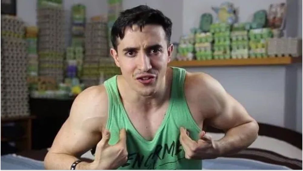 "Ils passent leur vie à…" : Tibo Inshape en rajoute une couche concernant les influenceurs de Dubaï