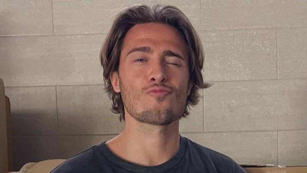 "Encore ?" : Dylan Thiry surprend ses abonnés avec sa nouvelle femme !
