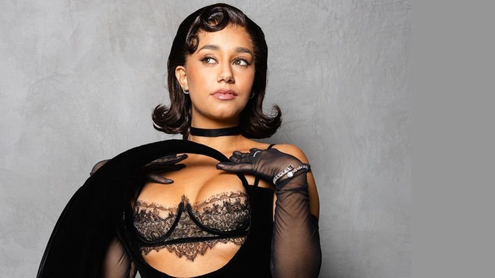 Complètement nue, Léna Situations affole ses fans avec ses courbes divines : la Toile en ébullition