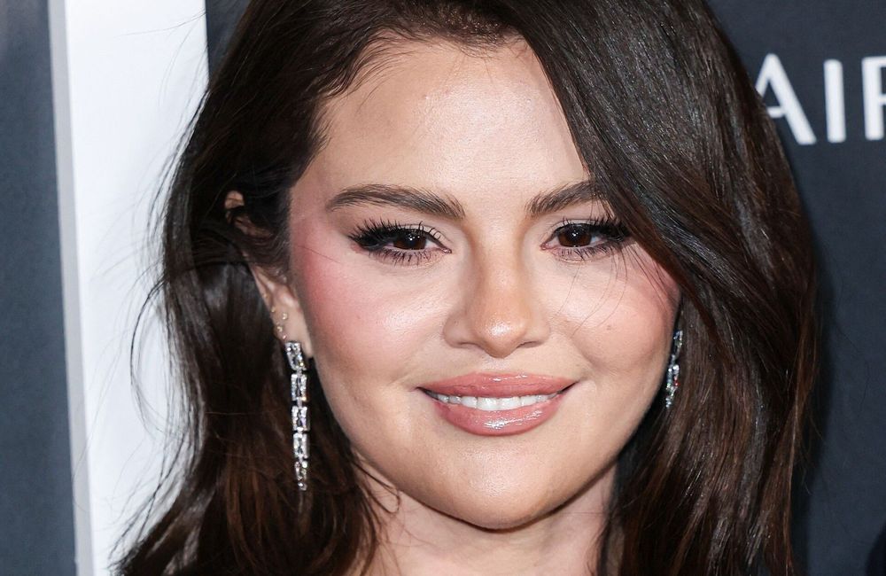 Selena Gomez : ses coiffures préférées pour styliser son nouveau carré