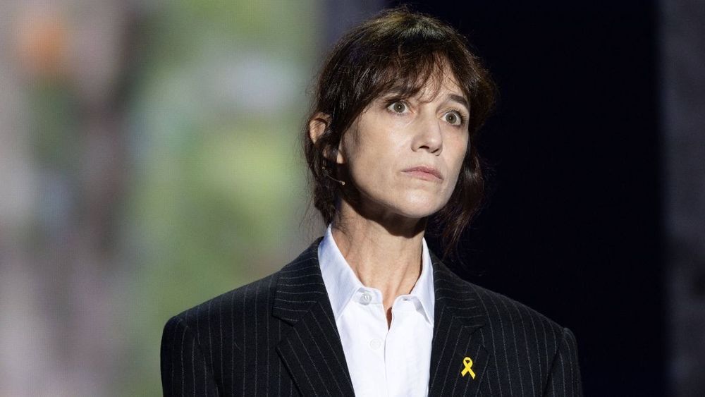 Charlotte Gainsbourg (53 ans) cash sur sa vie privée et intime : "Parfois je vois des photos..."