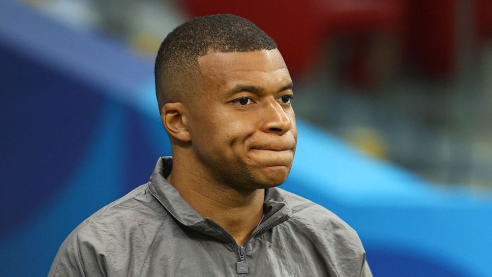 Kylian Mbappé traité de "merde", Cyril Hanouna accusé d’alimenter la polémique