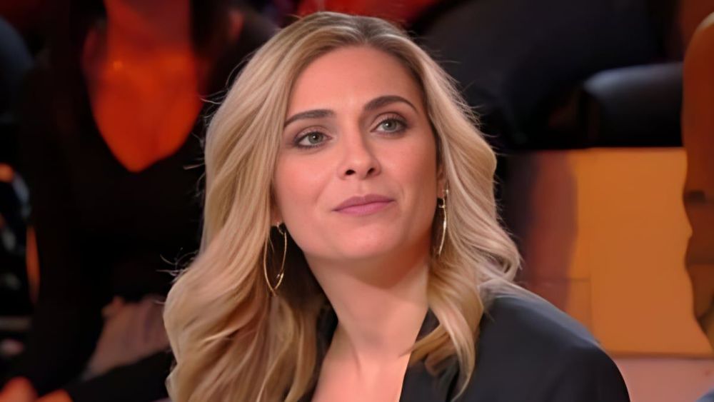 Clara Morgane, ex-actrice de films olé-olé, très inquiète pour la jeunesse : "Il faut leur parler"