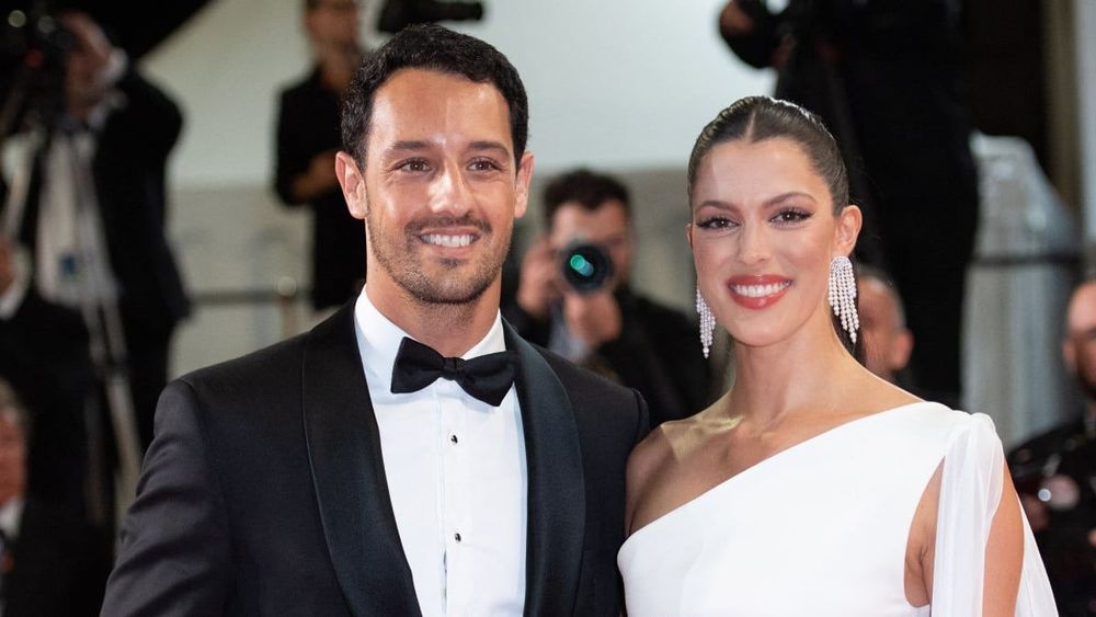 Dégoûté d'Iris Mittenaere, Diego El Glaoui craque pour Maxime et s'affiche au grand jour