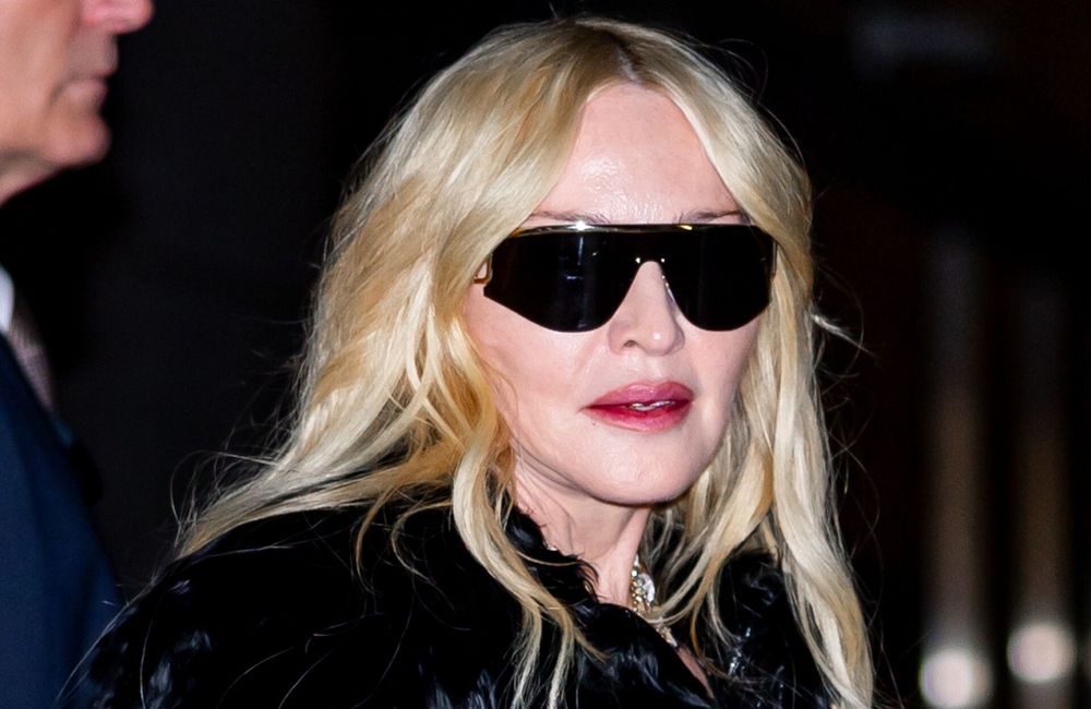 Carré long : Madonna renoue avec son look des années 2000