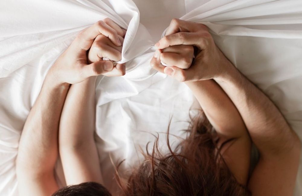 Pourquoi le « sexe brutal » séduit les moins de 40 ans