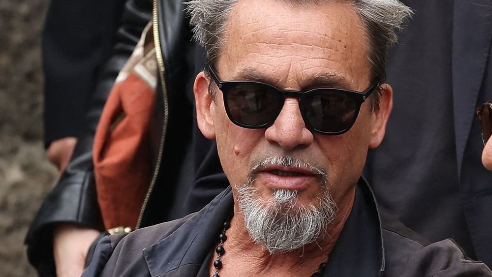 Florent Pagny évoque son état de santé depuis son cancer : ”Je retourne faire mes contrôles”