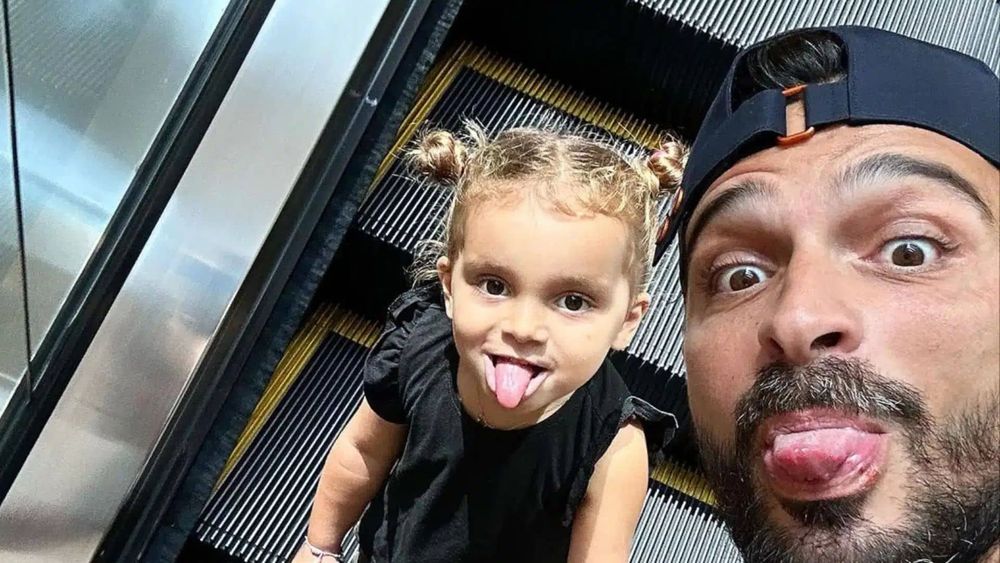 Julien Tanti : le deuxième prénom très original de sa fille Angélina choque les internautes !