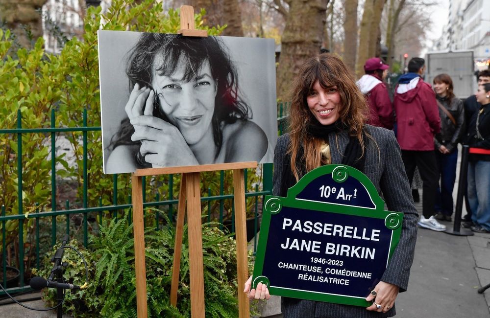 « On ne s’y fait pas » : Lou Doillon rend un tendre hommage à sa mère Jane Birkin