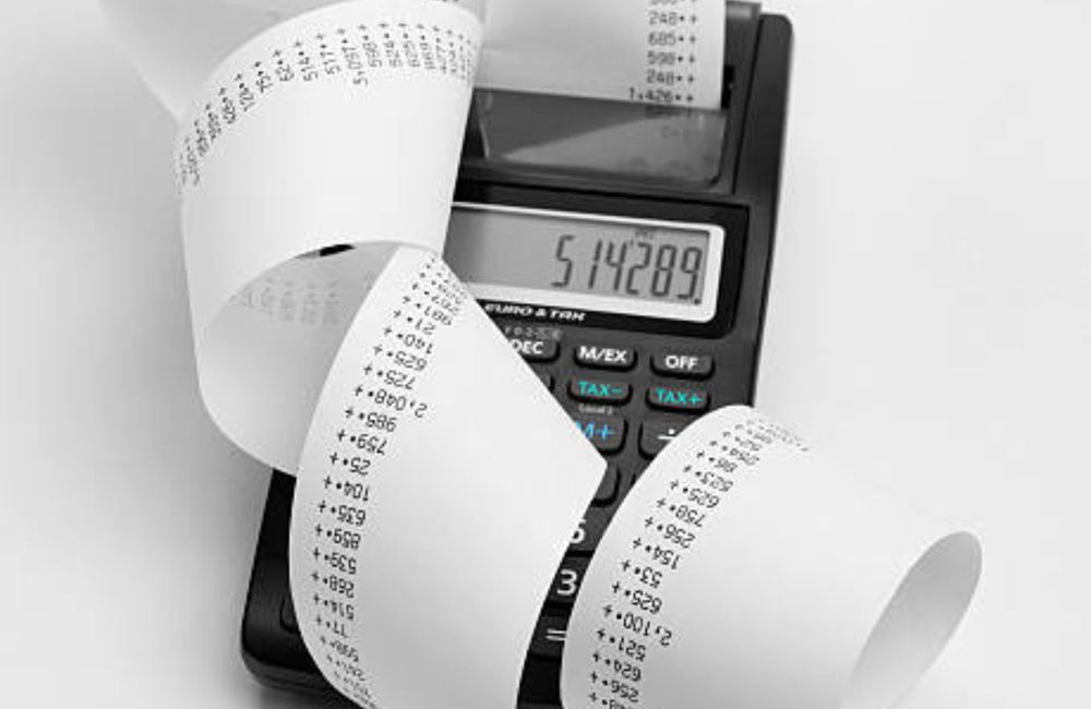 Psy, coiffeur, déménagement… combien ça coûte de rompre ? On a fait les comptes