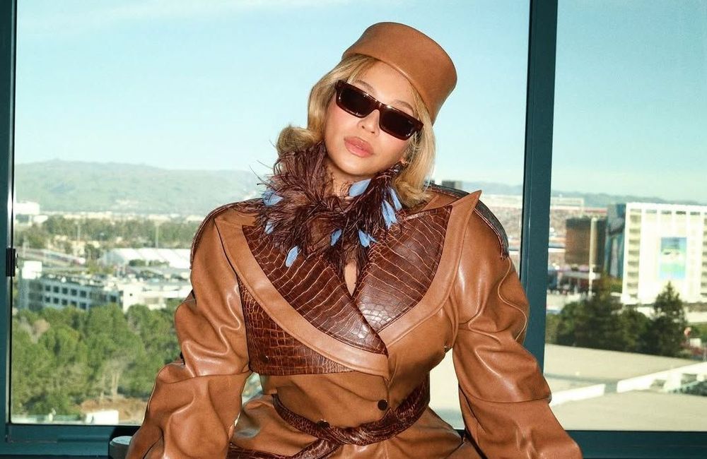 Qui est Rowen Rose, la créatrice française derrière les looks les plus encensés de Beyoncé ?
