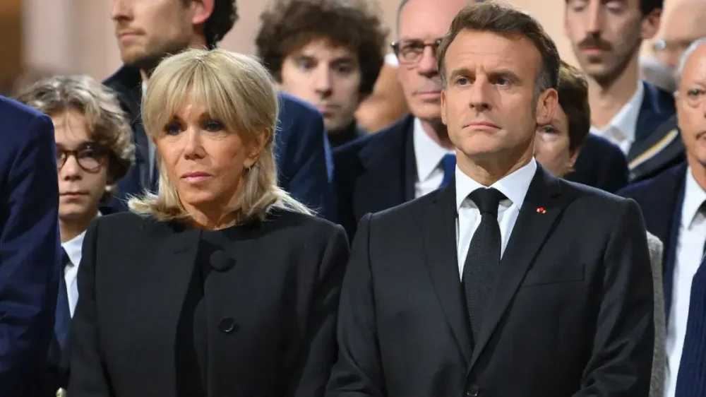 Pascal Praud : "Moi, si ma fille de 15 ans était...", ce parallèle douteux avec le couple Macron