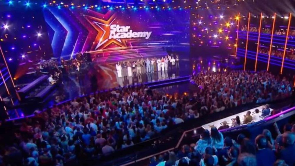 "Il va bien ?" : les internautes très inquiets après une énorme chute sur le prime de la Star Academy !