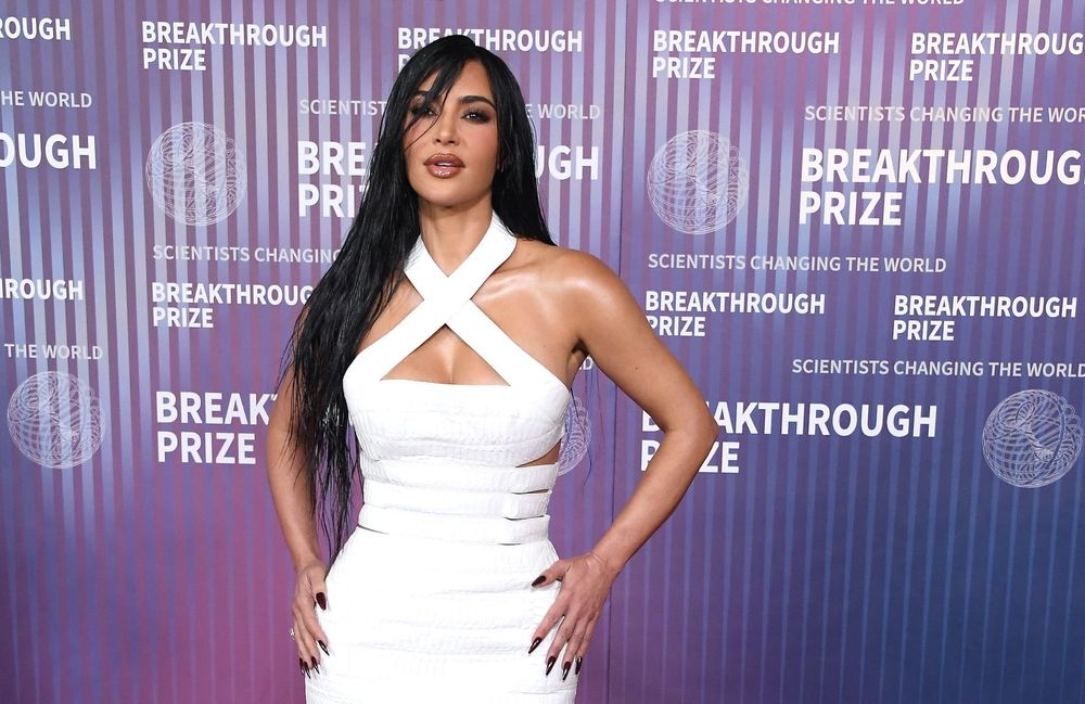 Cette robe star des années 90 fait son grand retour