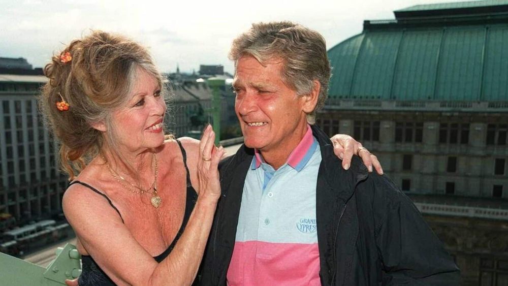 Brigitte Bardot : son mari Bernard d'Ormale révèle ce qui a emporté son épouse sur laquelle il a veillé jusqu'au bout