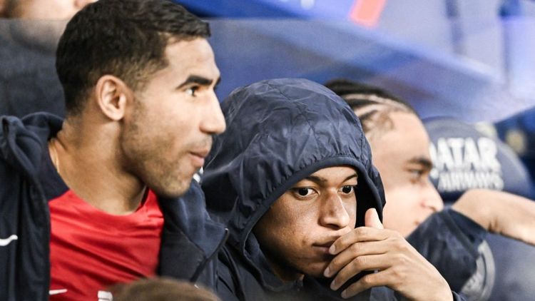 Kylian Mbappé et Achraf Hakimi à Saint-Tropez : soirée VIP au Casa Amor après la tempête