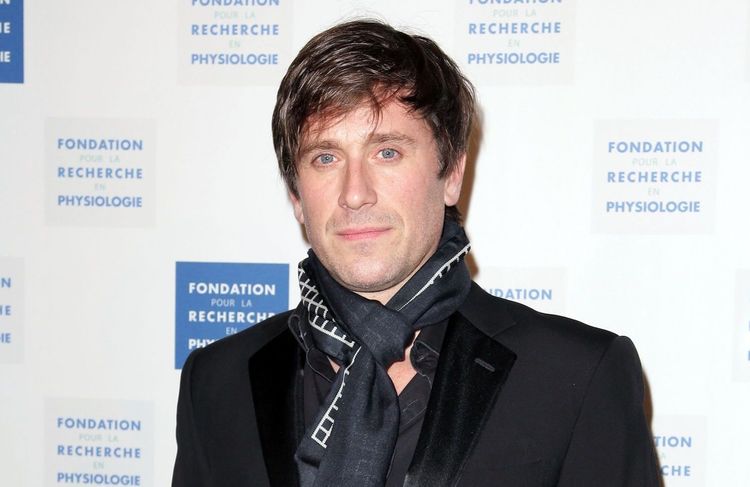 Françoise Hardy : deux ans après sa disparition, son fils Thomas Dutronc se confie sur cette « absence »