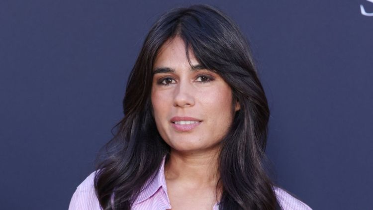 "Par rapport au sida" : Émilie Tran Nguyen s'étrangle face à Clémentine Célarié, quinte de toux incontrôlée pour la journaliste