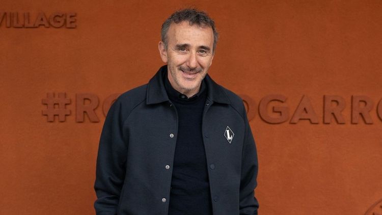 Élie Semoun : "Une méchante coupure", l'humoriste raconte son passage aux urgences en pleines vacances en Corse