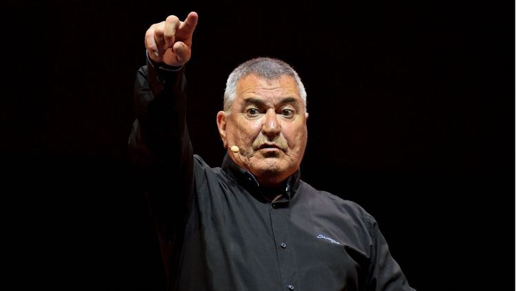 “J’ai envie de jeter l’éponge” : Jean-Marie Bigard brise le silence après ses trois AVC et fait une annonce bouleversante