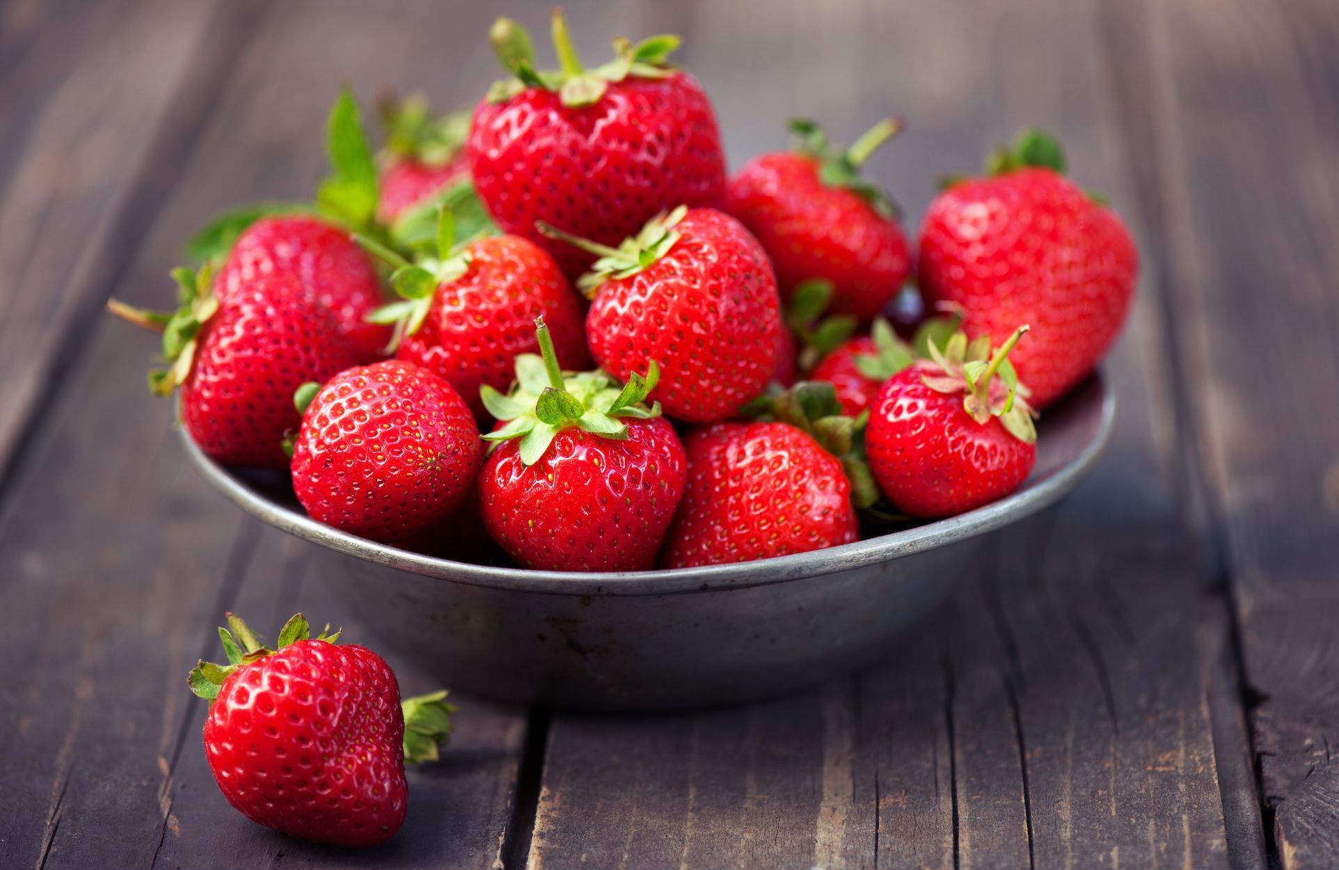 Trois erreurs qui coûtent la vie à une fraise (et que l’on commet tous)